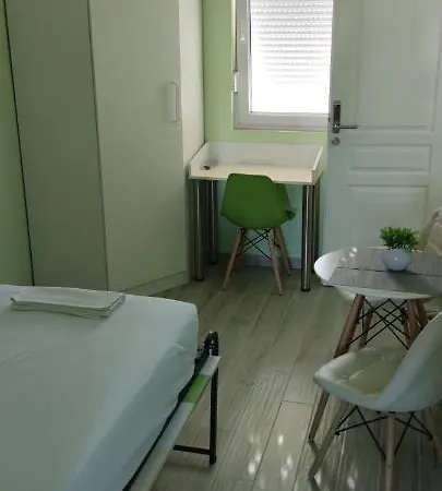 Cinema House Single & Double & 2*