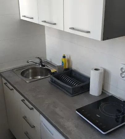 Cinema House Single & Double & بيت ضيافة بولا