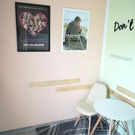 Affittacamere Cinema House Single & Double & 2*