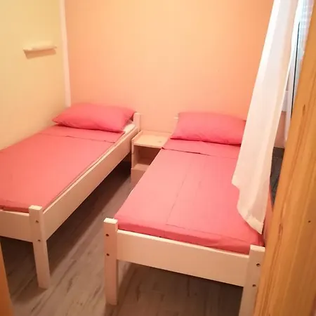 Affittacamere Cinema House Single & Double & Pola