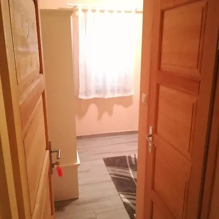 Cinema House Single & Double & Pula