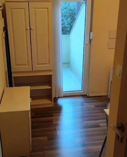 Guest house Cinema House Single & Double &