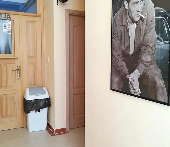 Cinema House Single & Double & 2*