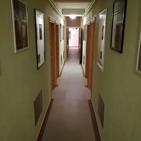 Cinema House Single & Double & 普拉