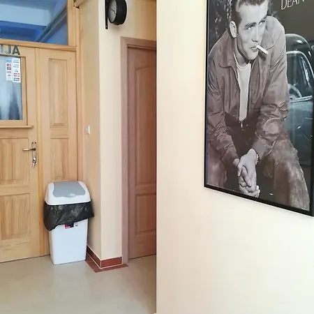 Cinema House Single & Double & 2*