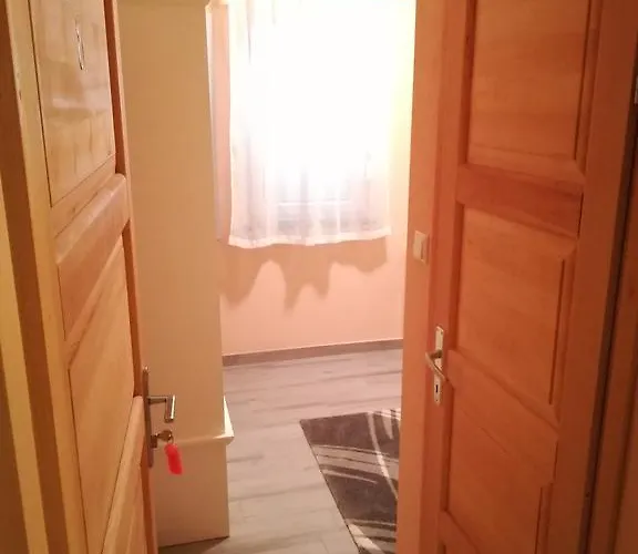 Cinema House Single & Double & Pula